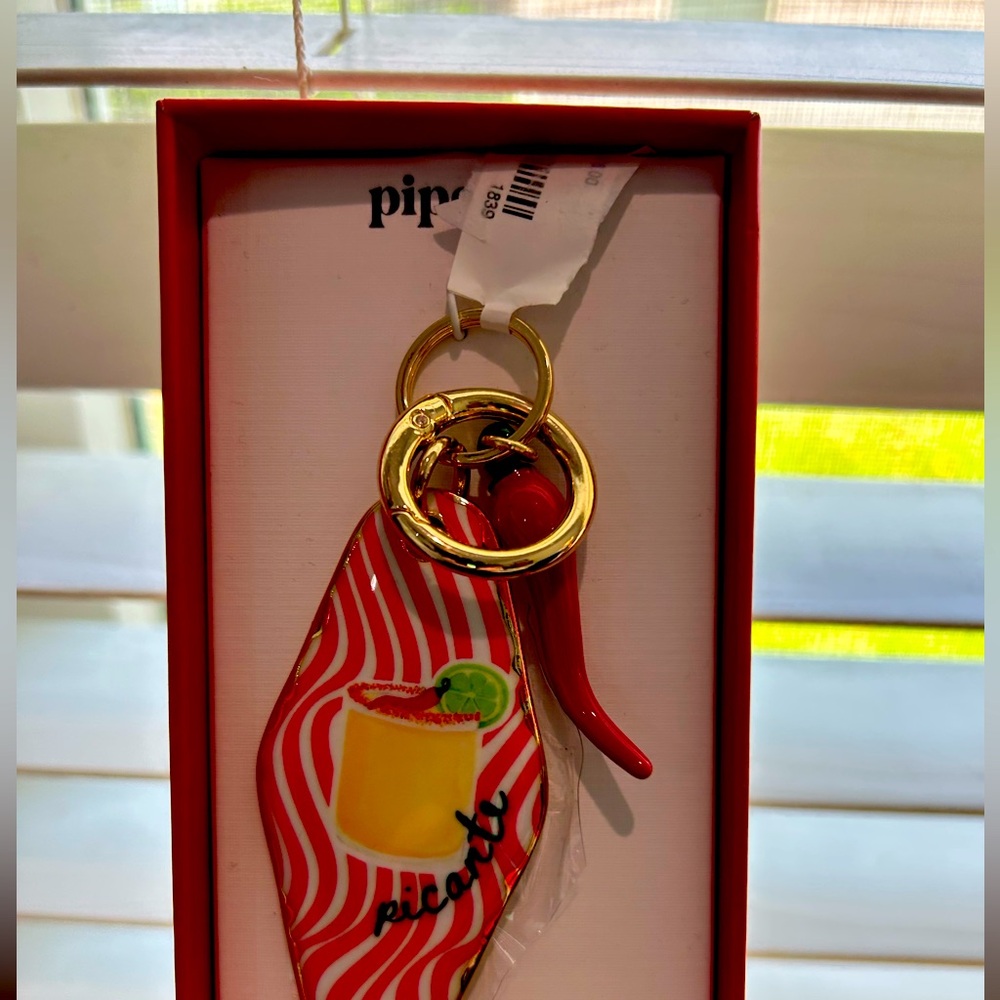Piper K picante key chain/bag charm